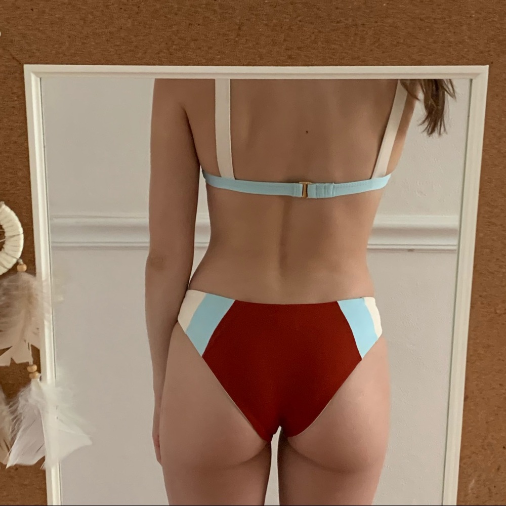 L*SPACE Red Color Block Bikini - Picture 6 of 6
